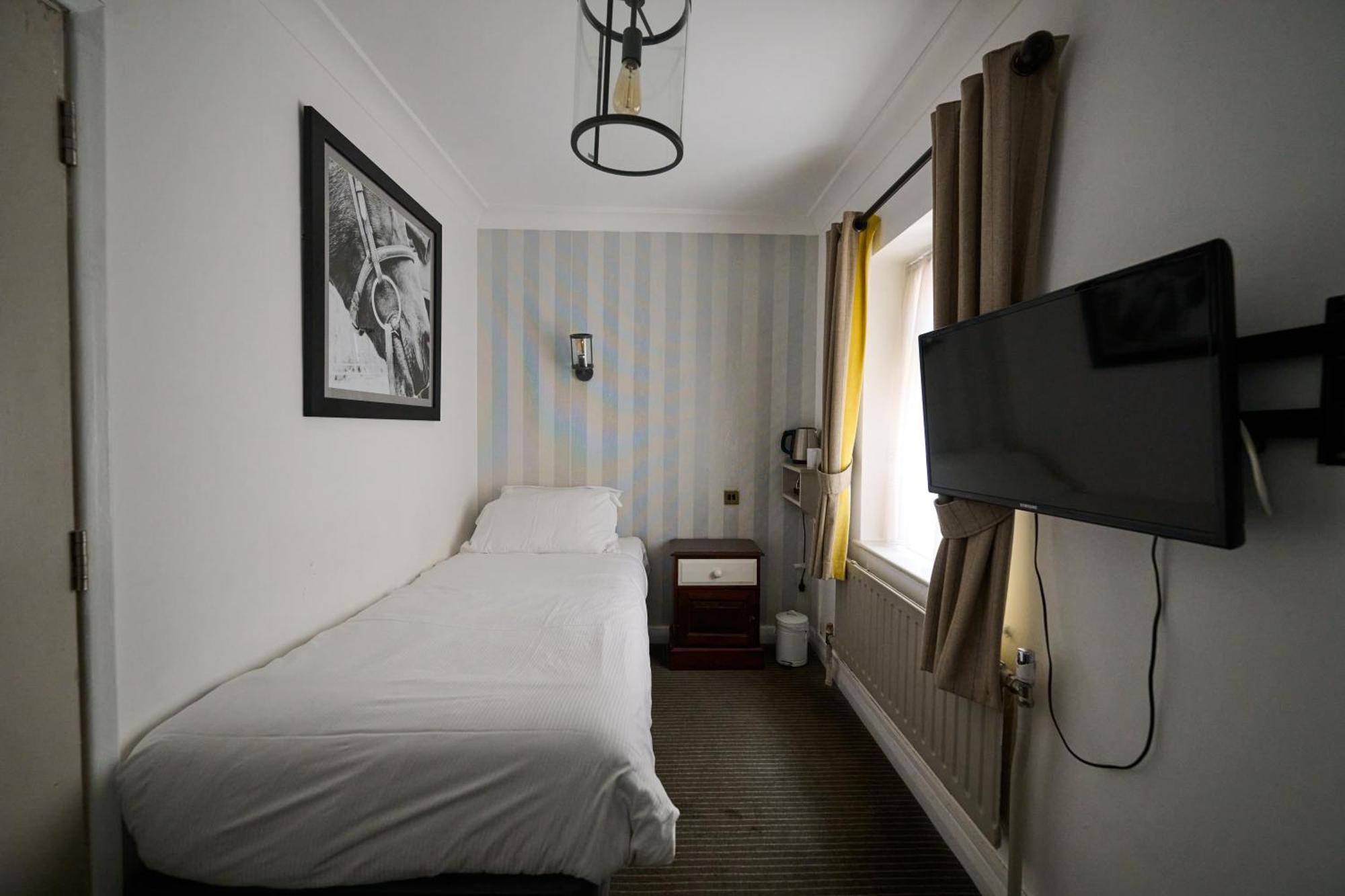 White Hart, Newmarket By Marston'S Inns المظهر الخارجي الصورة