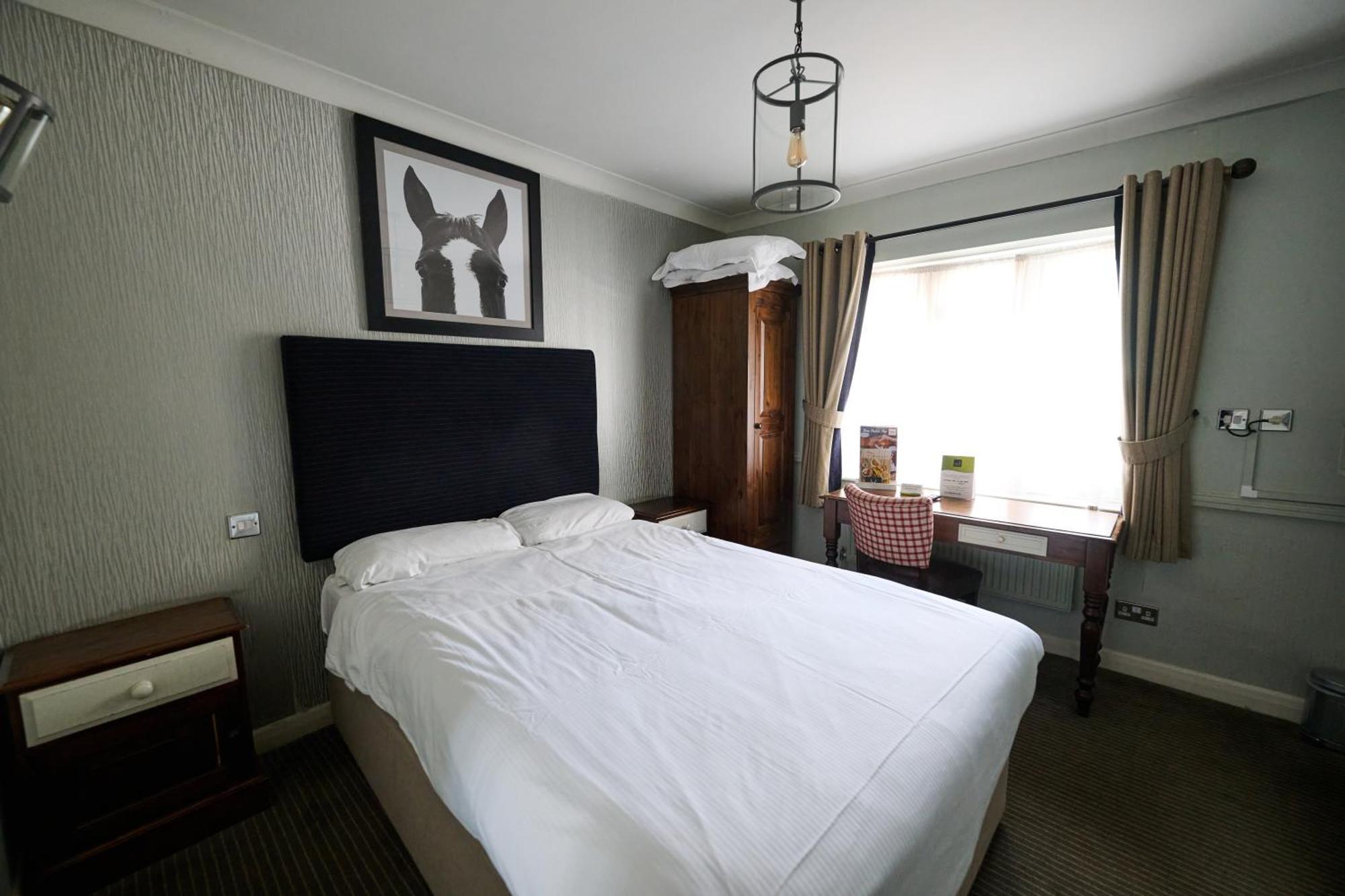 White Hart, Newmarket By Marston'S Inns المظهر الخارجي الصورة