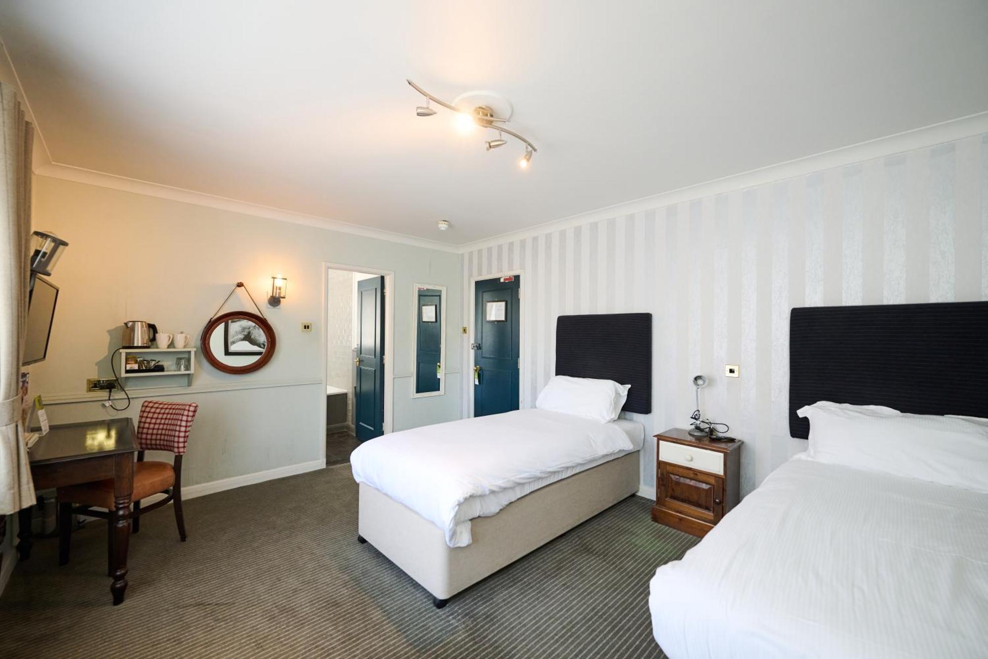 White Hart, Newmarket By Marston'S Inns المظهر الخارجي الصورة